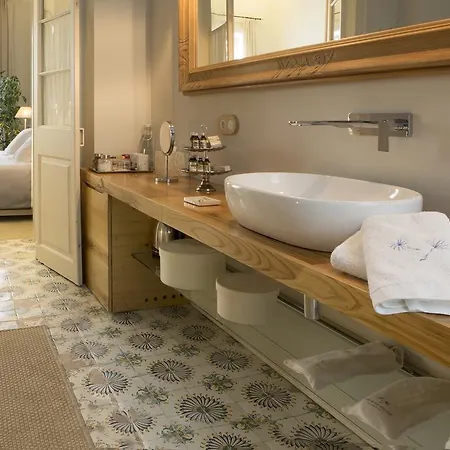 Jardi De Ses Bruixes Boutique Mahón