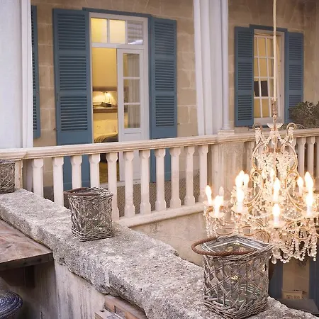 Jardi De Ses Bruixes Boutique מאהון