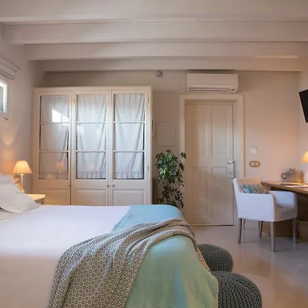 Jardi De Ses Bruixes Boutique 5* מאהון