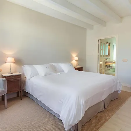 Jardi De Ses Bruixes Boutique 5* מאהון