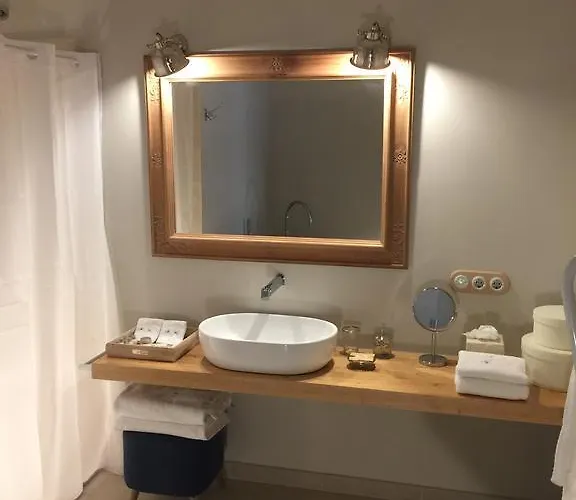 Jardi De Ses Bruixes Boutique Mahón